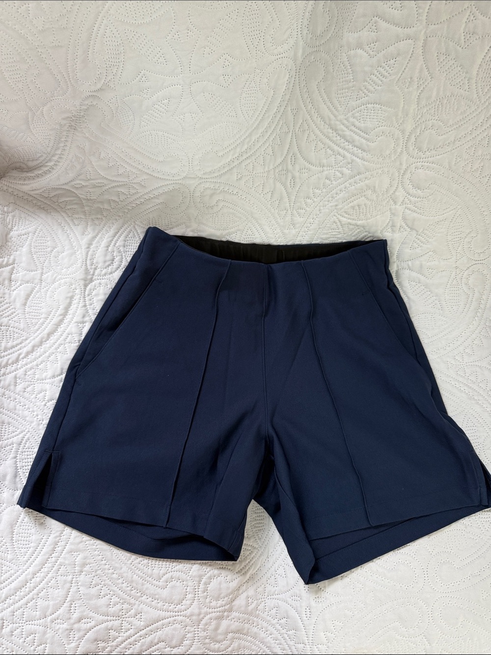 Adidas Women’s Ultimate 365 Pull-On Pintuck 5” Golf Shorts XS